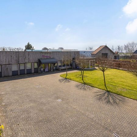 Hunzego Hotel Uithuizermeeden エクステリア 写真